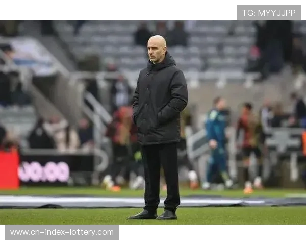 英超豪门年均赞助收入超3亿欧元,航空金融巨头竞相入局 英超豪门年均赞助收入超3亿欧元,航空金融巨头竞相入局